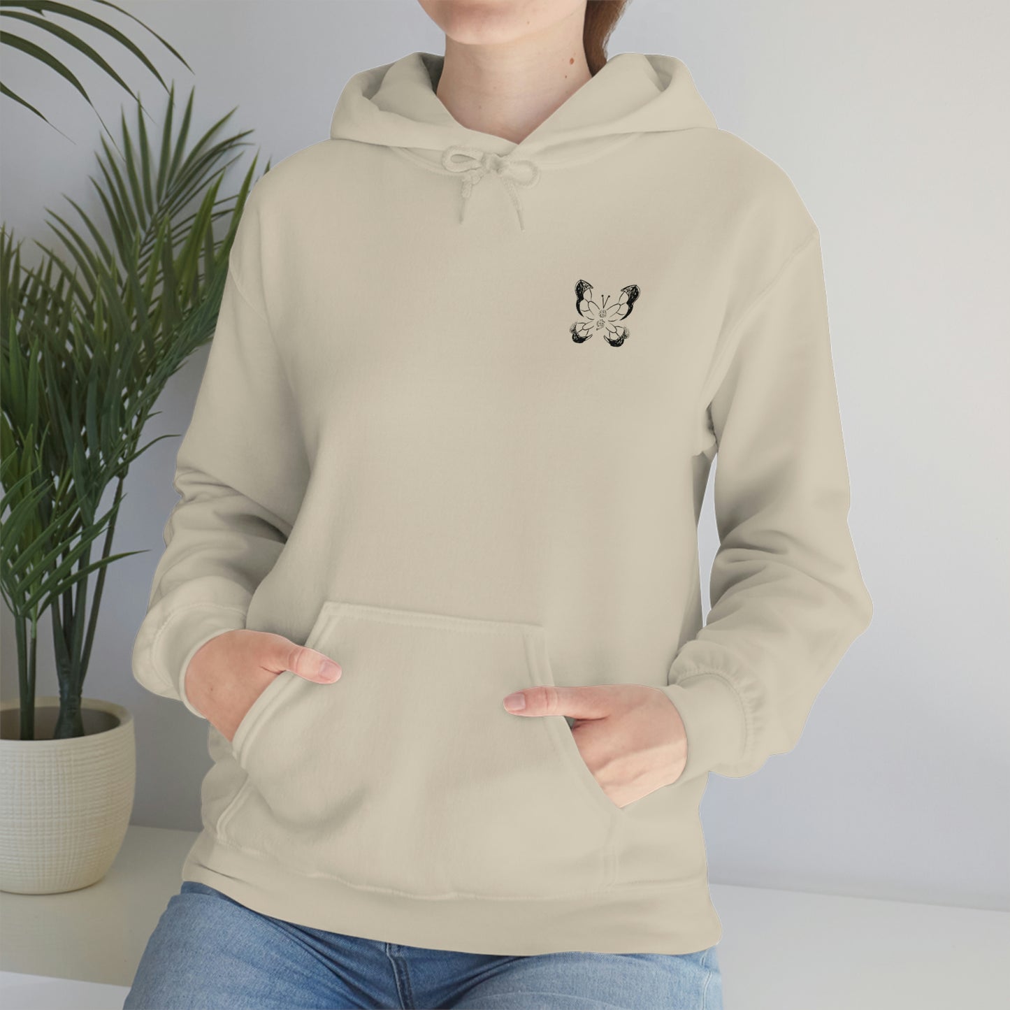 Butterfly Unisex Heavy Blend™ Hooded Sweatshirt